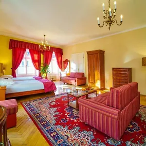 Josephine Old Town Square - Czech Leading Отель