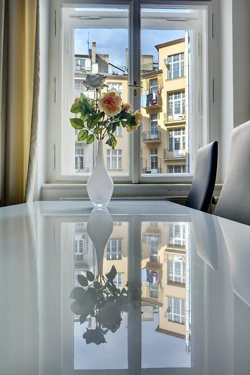 Aparthotel Charles Bridge Premium Residence