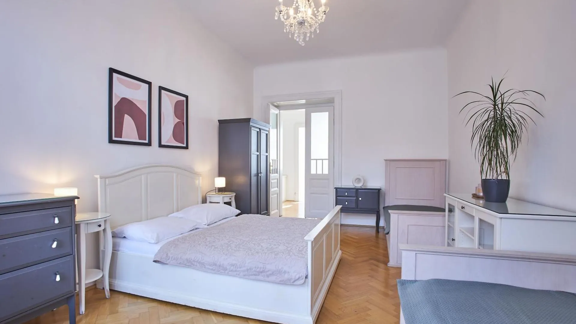 Aparthotel Charles Bridge Premium Residence